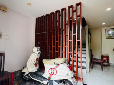 5.4 tỷ- hẻm xe tải lý thường kiệt- chợ gò vấp- nhà 5 tầng đúc- ngang 7m x5m- nhà mới ơ liền 2