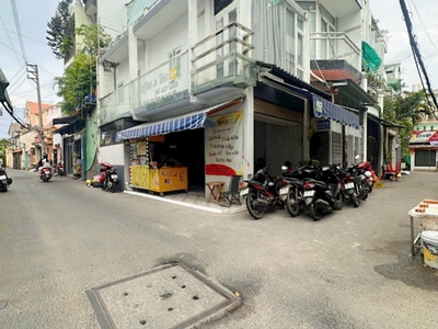 4.65 tỷ- bán nhà mặt tiền hẻm kinh doanh nguyễn văn công gò vấp. dt 10mx3,5m. căn góc- đường trước 2