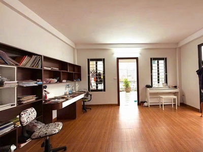 Bán nhà hoàng quốc việt, cầu giấy, lô góc, oto, 65m2 x 7t, 18 tỷ 2