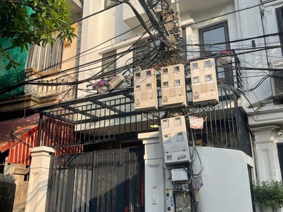 Cực hiếm nhà mới đủ nội thất, 63m2,4 tầng,mt 4.6m, 7.3 tỷ, phúc lợi- long biên. 0