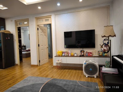 Chính chủ gửi bán căn chung cư lô góc 7a lê đức thọ, 2 ngủ full nội thất, sổ sẵn giao dịch 3