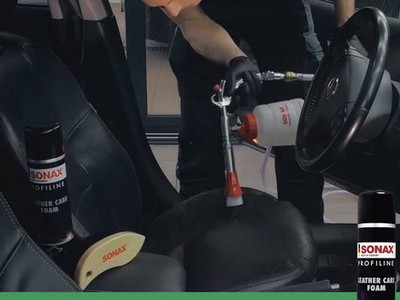 Bọt làm sạch và bảo dưỡng da 400ml - Sonax profiline leather care foam 2