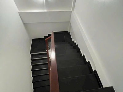 Bán nhà 4 tầng ngõ đường Điện Biên Phủ, ph Cẩm Thượng, TP HD, 40m2, 3 ngủ, 3 vs, hướng đông bắc, 2.3 5