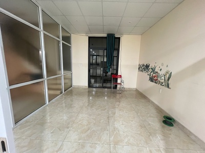 Cho thuê sàn văn phòng Vinhomes Marina 5