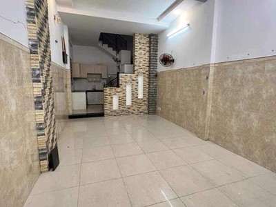 Mặt tiền kinh doanh minh phụng - 50m2 - ngay uỷ ban q6 giá nhỉnh 12tỷ 2