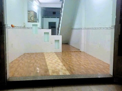 Cho thuê nhà 1t1l 3pn 4 12m mặt tiền đường 10 - linh đông 1