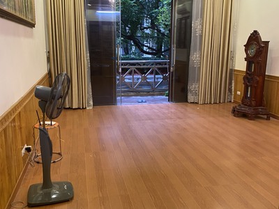 Cho thuê sàn tầng 2 tại số 31 ngõ 12 đường khuất duy tiến, phường thanh xuân trung, hà nội 1