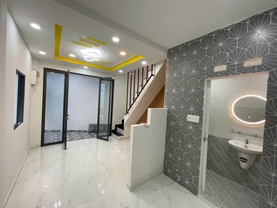 Nhà đẹp - giá tốt - chính chủ cần bán nhà vị trí đẹp tại lê quang định,bình thạnh, tp hồ chí minh 0