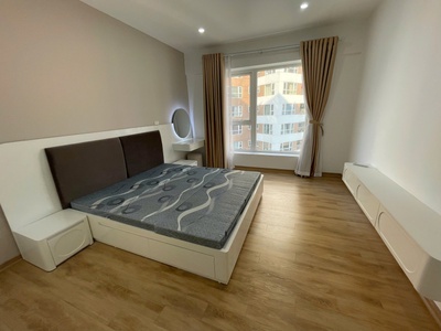 Chính chủ cần bán căn hoa hậu, vip nhất tòa 25t1 - no5 trần duy hưng - hoàng đạo thúy. 4