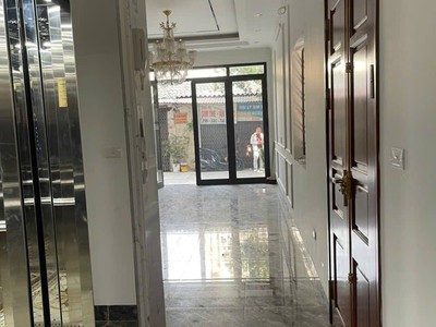 Cho thuê nhà riêng Dương Văn Bé Hai Bà Trưng 50m x 5T giá 26tr, LÔ GÓC, THANG MÁY, OTO 2