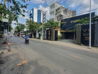 Nợ ngân cần BÁN GẤP siêu phẩm mặt tiền Nơ Trang Long - Q.Bình Thạnh 2