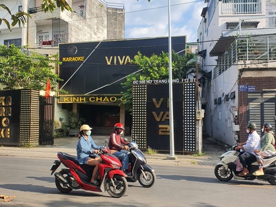 Nợ ngân cần BÁN GẤP siêu phẩm mặt tiền Nơ Trang Long - Q.Bình Thạnh 6