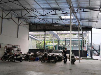 Bán nhà mặt phố nguyễn văn cừ, 900m, mặt tiền 9m, 1 mặt ngõ, full thổ cư 3