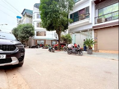 Siêu đỉnh phân lô vỉa hè 3 ô tô tránh 45m 5t mt4m 0