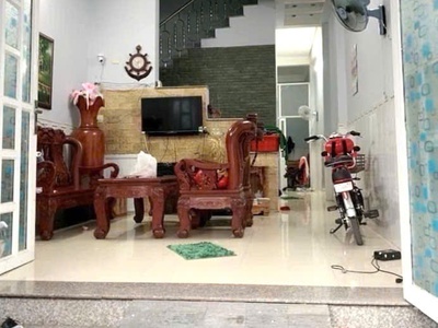 Nhà mới, ở ngay, hẻm xe hơi, 4 pn, gần hoàng diệu, thủ đức, dtsd 120m2, chỉ 5ty hơn 0