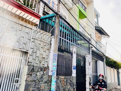 Nhà mới, ở ngay, hẻm xe hơi, 4 pn, gần hoàng diệu, thủ đức, dtsd 120m2, chỉ 5ty hơn 4