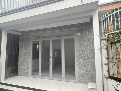 Hiếm bán nhà mới 2 tầng hẻm xe hơi 90m2 6.4x13 chỉ 5.5 tỷ lê văn việt gần chợ hiệp phú quận 9 giá 4