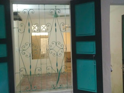 Chính chủ cho thuê lâu dài nhà cấp 4 - 30m2  khép kín- khu đặng thai mai, tây hồ, hà nội .giá 3,7 0