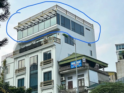 Chính chủ cho thuê văn phòng 120m2 cạnh Royal City tại đường Nguyễn Trãi, Thanh Xuân, HN  có video 0