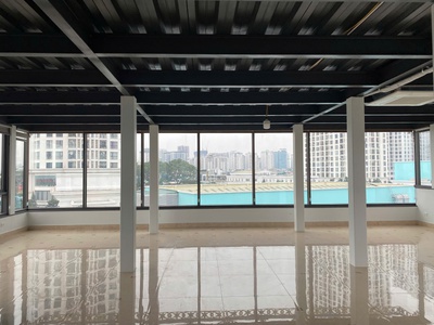 Chính chủ cho thuê văn phòng 120m2 cạnh Royal City tại đường Nguyễn Trãi, Thanh Xuân, HN  có video 3