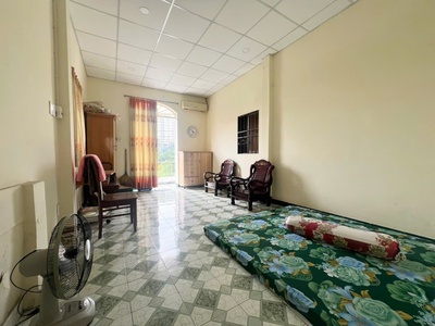 Nhà nhỏ xinh, bình chiểu thủ đức, dt 45m2   4 x 14   x2t, đường 12m, giá chỉ 3.45tyt 3