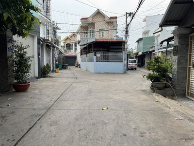 Bom tấn diện tích khủng đ số 16 bhh giáp tân phú hẻm 7m 196m2,2tầng nhỉnh 10 tỷ 0