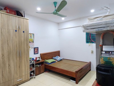 Cần bán tập thể Hồ Xô Viết, Hai Bà Trưng DTSD 100M, 3 ngủ giá 2.4 tỷ, lô góc, full đồ 2