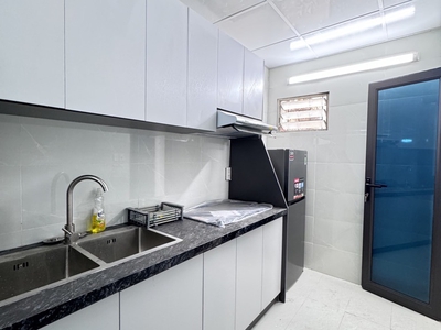 Căn hộ lô góc - Ban công cực thoáng- Sân rộng để xe thoải mái - Tiện ích bạt ngàn- Một bước ra hồ 1