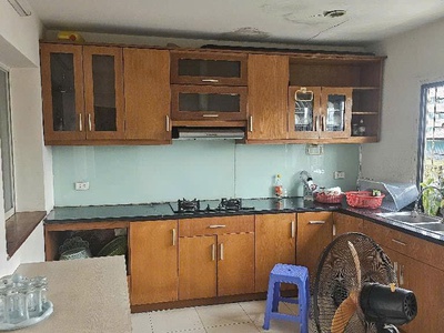 Bán nhà phố hào nam, tập thể vị trí đắc địa, lô góc, 110mét, giá: 4.8 tỷ. 1