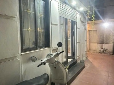 Cho thuê cửa hàng ngõ yên ninh 23 m 1