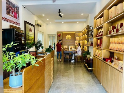 Cho thuê nhà 2MT Lê Văn Sỹ, Phường 13, Quận Phú Nhuận. Trệt, 3 lầu, DT 300m2 chỉ 50tr 1