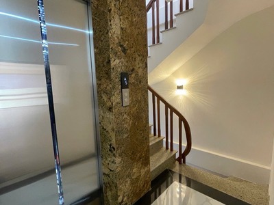 Nhà BA ĐÌNH 50m2 x 7 tầng thang máy - Ngõ nông, ngay sát phố. 3