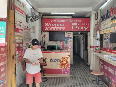 Bán nhà mặt phố chợ khu kinh doanh đông đúc 2