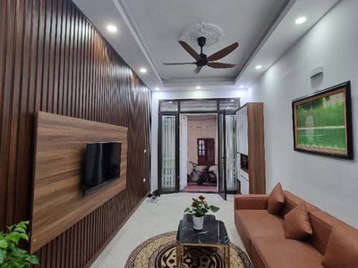 Nhà mới ngọc thuỵ - ô tô 20m - nhà đẹp long lanh - full nội thất ở luôn 0