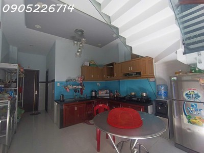 Nhà đẹp đón tết sát khu phố tây , cách biển mỹ khê 30m. 3 tầng 3 mê lệch 2
