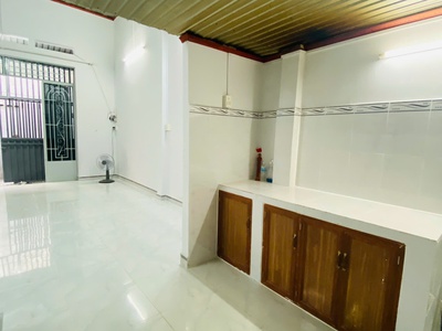 Bán nhà 51m , 4 tỷ nhỉnh nhẹ, hoàng bật đạt, p15, tân bình   nhà mới, kinh doanh tiềm năng, ở ngay 1