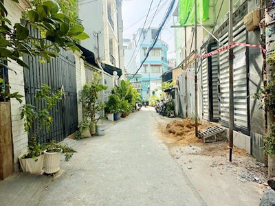 4.65 tỷ- bán nhà 5 tầng đúc phan chu trinh- chợ bà chiểu- dt 32m2- full công năng 2