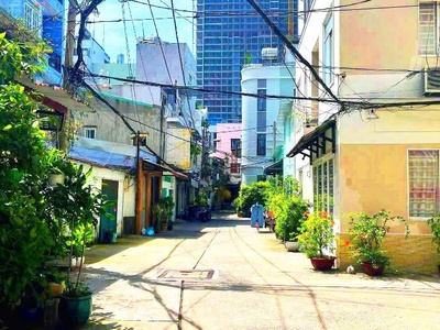 Hiếm khu vip q1, ngay bộ c.an - 100m2 5t thang máy - chỉ 22tỷ - hxh tránh - nở hậu tài lộc 4