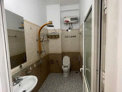 Bán nhà 3.5 tầng gara oto ngõ phố Lê Viết Quang, TP Hải Dương, 48.5m2, mt 4.38m, 3 ngủ, 3vs 6