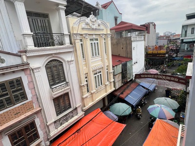 Bán nhà 3,5 tầng phố Đội Cấn ngay chợ Lương Văn Can, Lê Lợi, HP vừa ở vừa kinh doanh 0