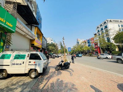 Bán gấp nhà mặt phố nguyễn hoàng 75m/6t thang máy,mt 4.7m 45.5 tỷ, vỉa hè rộng 1