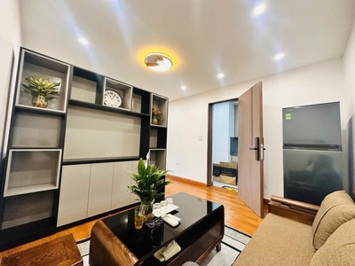 Cơ hội cho bạn  chỉ 2 tỷ tiểu học nhà tt lô góc 57m tầng 2 phố bạch mai. sđcc 1