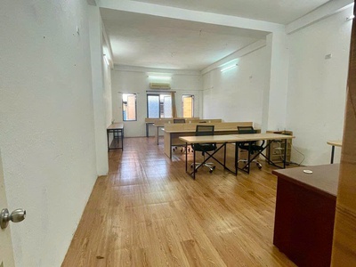 Văn phòng mặt tiền đường 2/9 diện tích 65 m2 giá 6 triệu 0