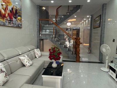 Bán nhà hẻm xe hơi 1979 huỳnh tấn phát, thị trấn nhà bè, sát bên chợ phú xuân, 4 tầng 80m2 chỉ 7.4 1