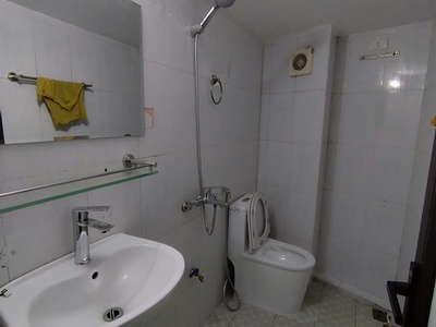 Bán Nhà Dân Xây Ở Ngô Thì Nhậm,Hà Đông,Ngõ Thông,Ô Tô Chạy Qua.Gía 7.95Tỷ Có TL 0