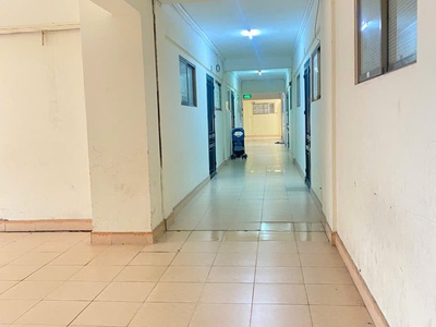 -	Căn chung cư lớn hơn 72m2 02 phòng ngủ, 01 vệ sinh cho thuê giá tốt 9tr đồng/tháng 8