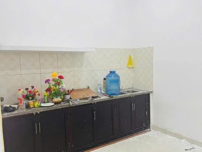 Nhà c4 - 60m2 - 1,6x tỷ sát mặt tiền duy tân , phường an cựu , tp huế đường ô tô 0