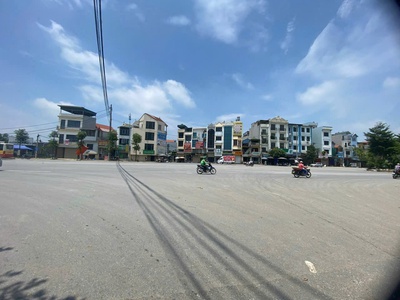 Hàng hiếm sót lại trung tâm thị trấn chúc sơn ô tô tránh - chỉ hơn 2,x tỏi 4