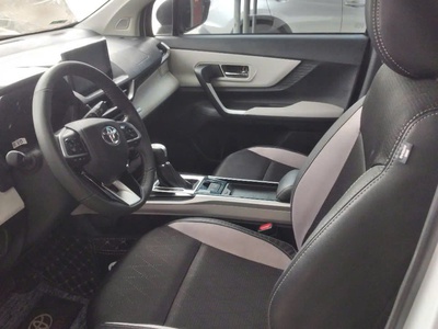 Toyota Veloz Cross 2022 CVT - 8000 km- 590 triệu 3
