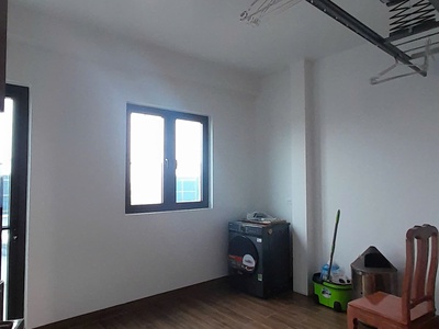Cho Thuê nhà mặt đường Tôn Đức Thắng gần ngã 5 Cơ Điện An Dương , có thang máy , thang bộ , làm VP , 3